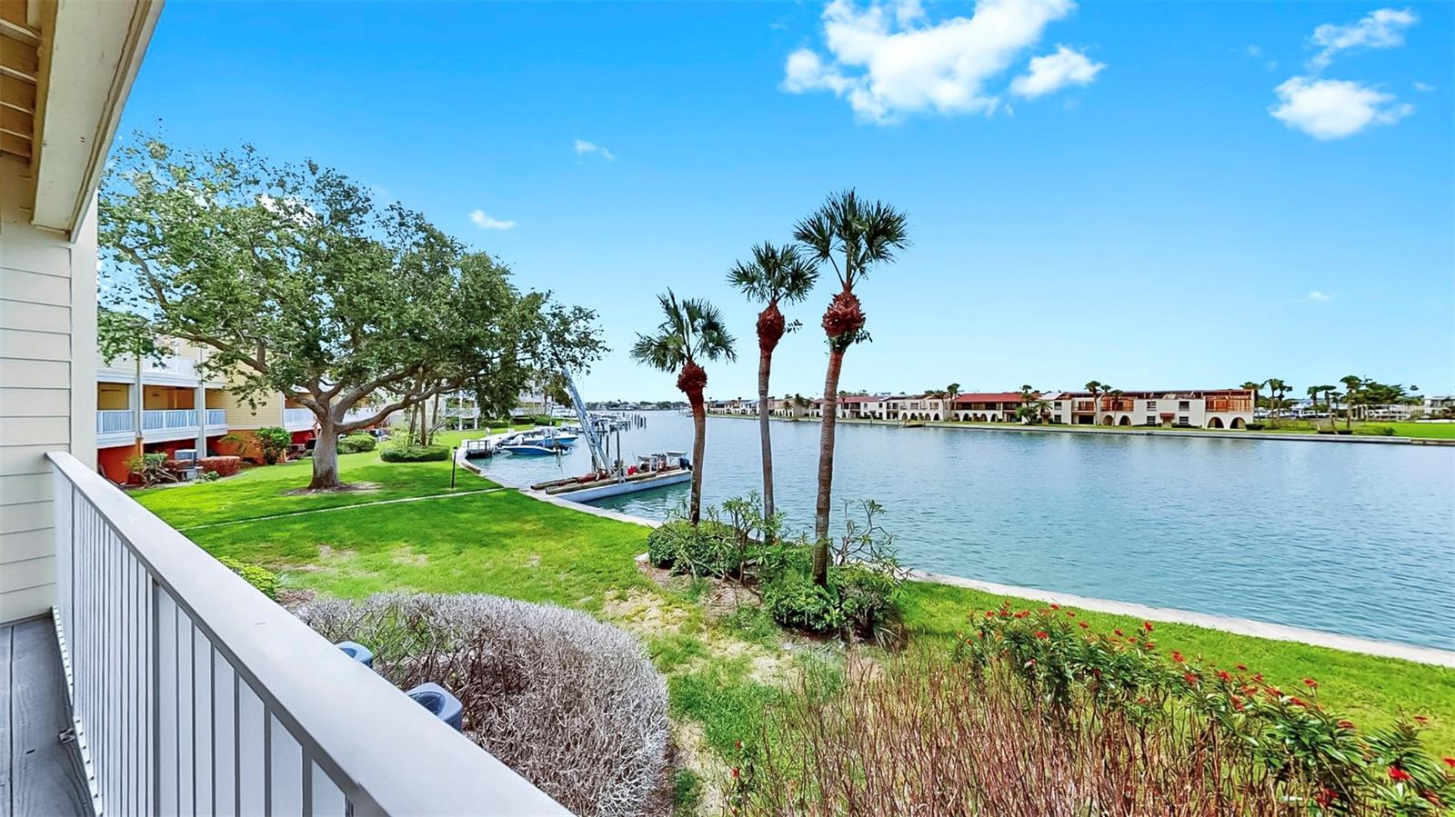 459 Haven Point Dr Property Photo 15