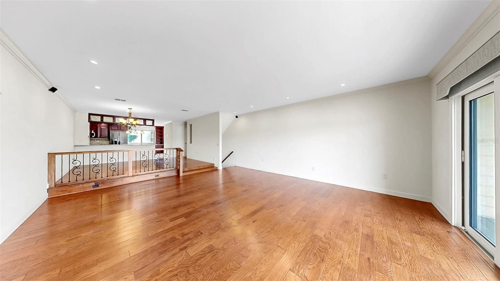 459 Haven Point Dr Property Photo 17