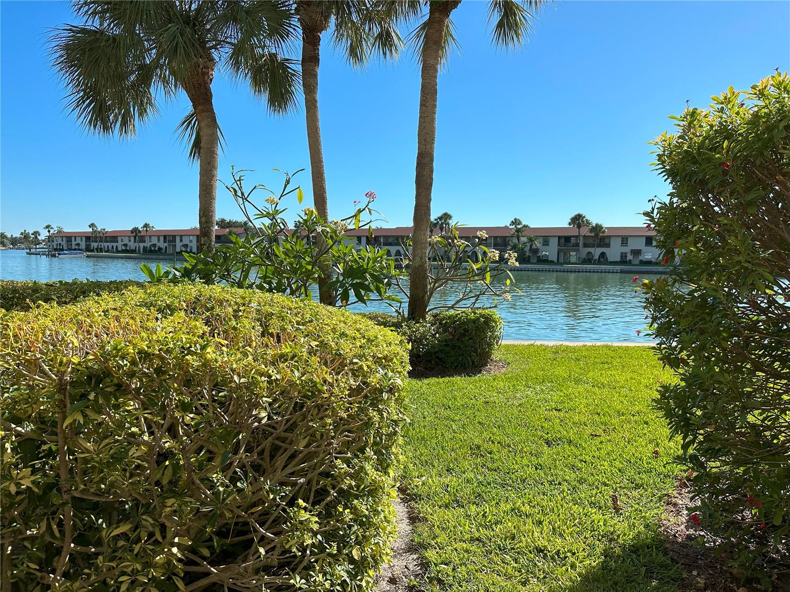 459 Haven Point Dr Property Photo 77