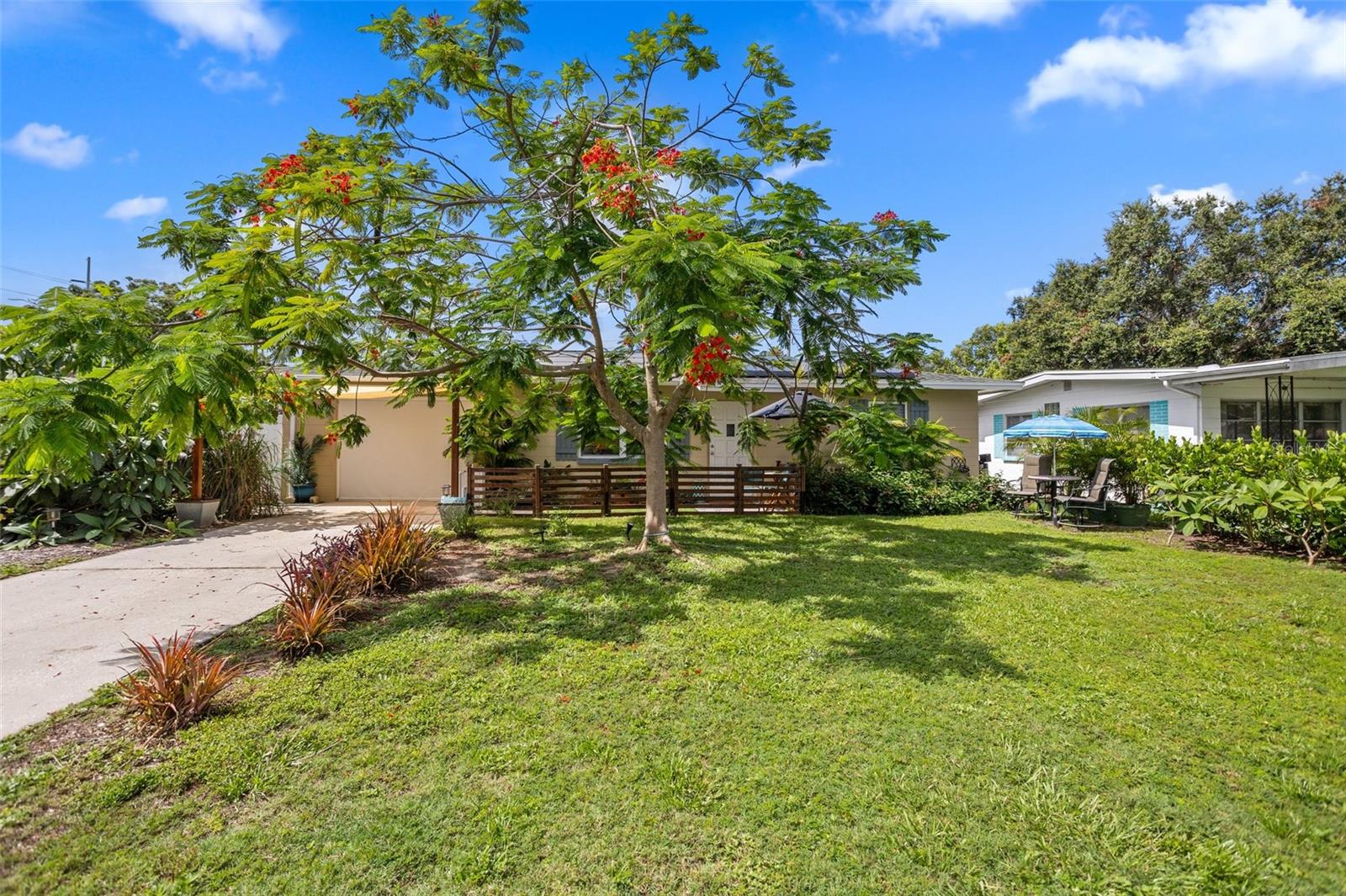 5236 48th Ter N Property Photo 1