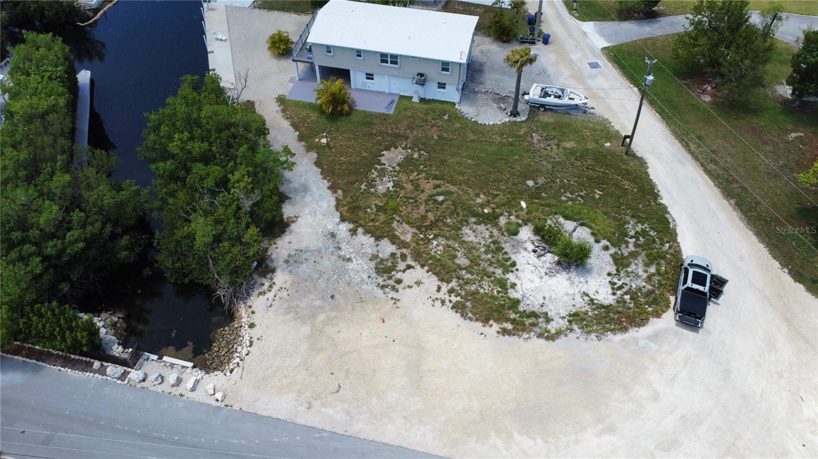 2080 Coral Way Property Photo 4