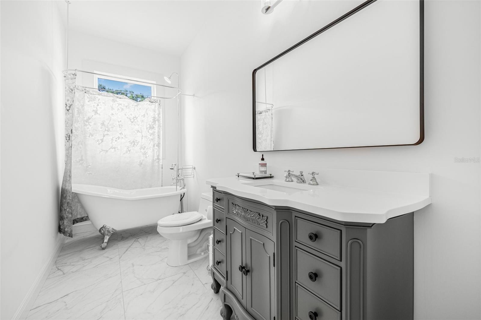 8843 Kenton Rd Property Photo 21