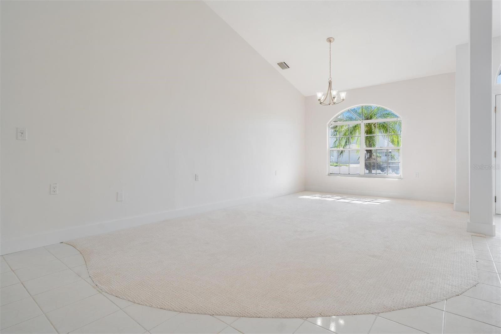 2127 Lagoon Dr Property Photo 11
