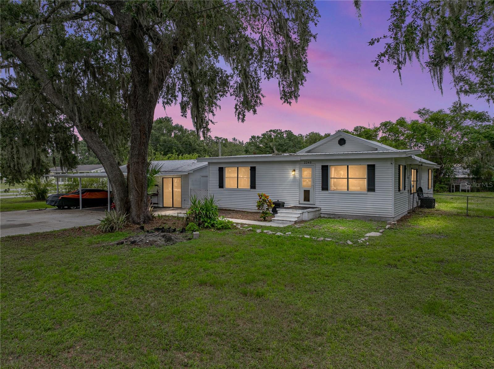 2240 Parker Rd Property Photo 1