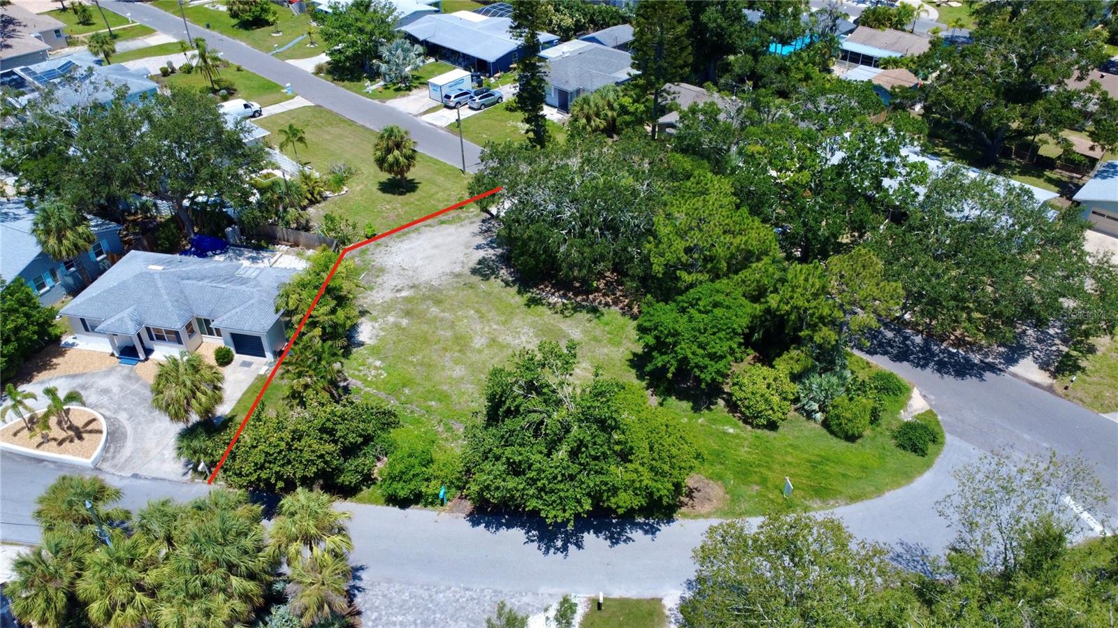 4725 Trade Winds Dr S Property Photo 1