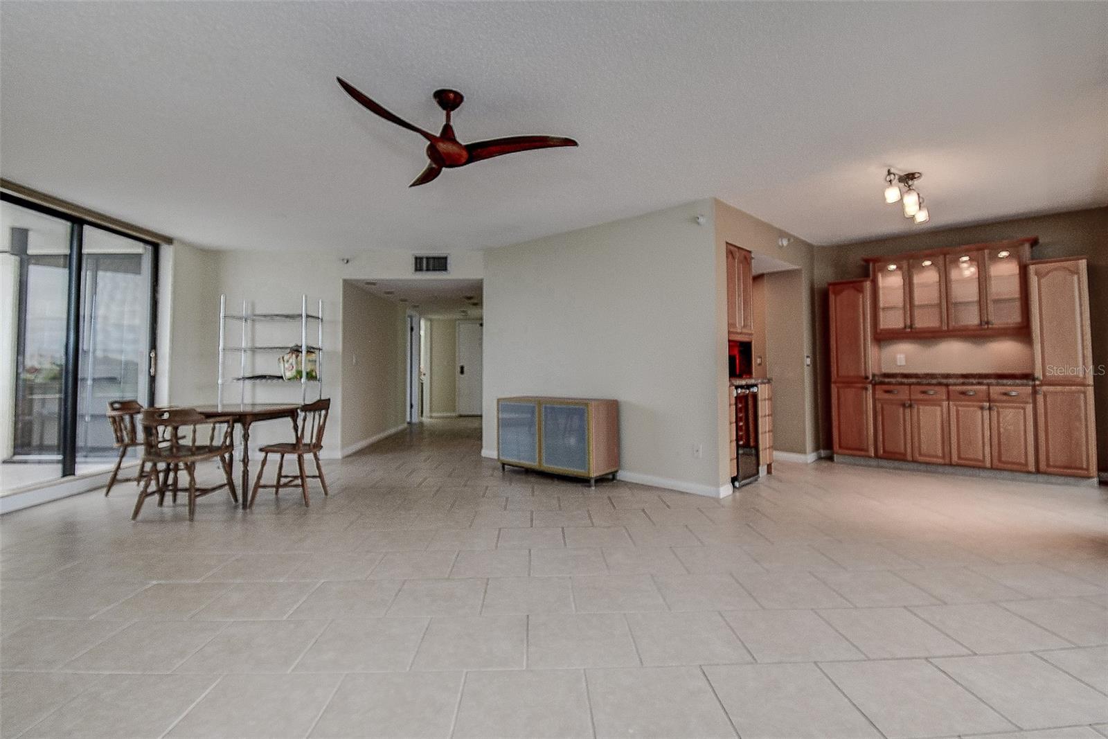 5940 Pelican Bay Plz S #406 Property Photo 4
