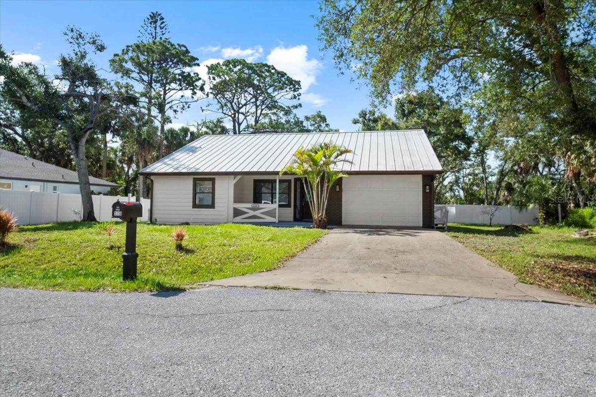116 Hermes Rd Property Photo 4