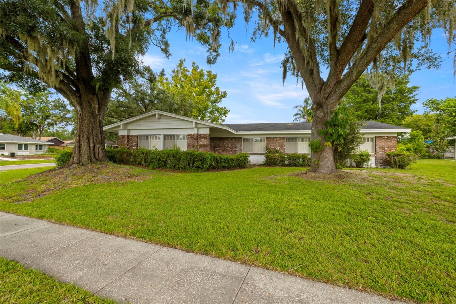3120 COCOS RD Property Photo 1