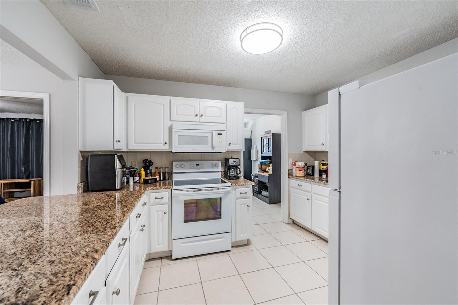 1209 Wild Feather Ln Property Photo 11