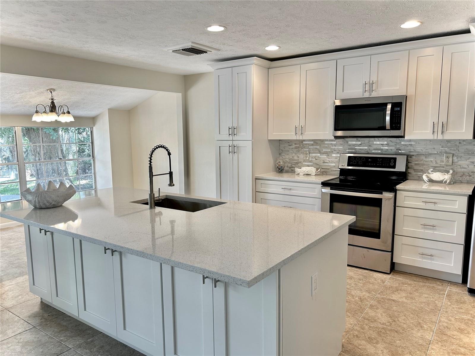 17017 Paula Ln Property Photo 16