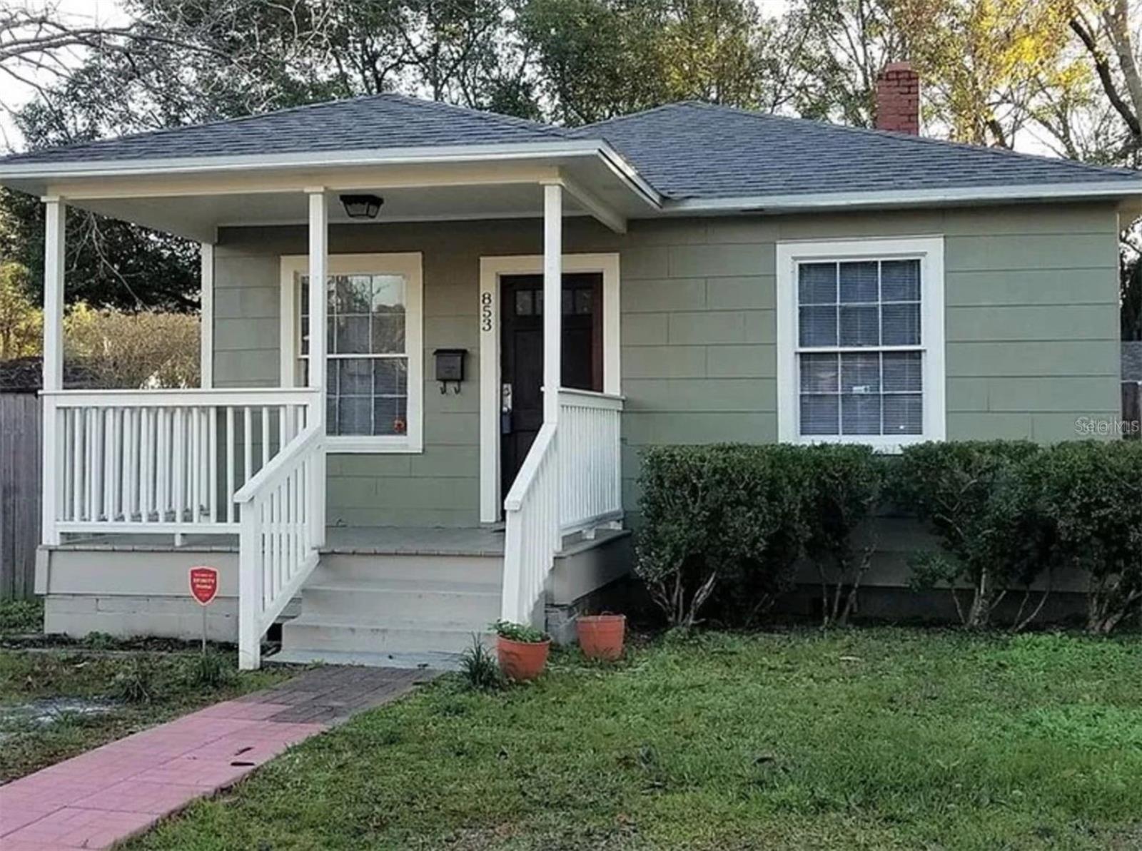 853 Melson Ave Property Photo 1