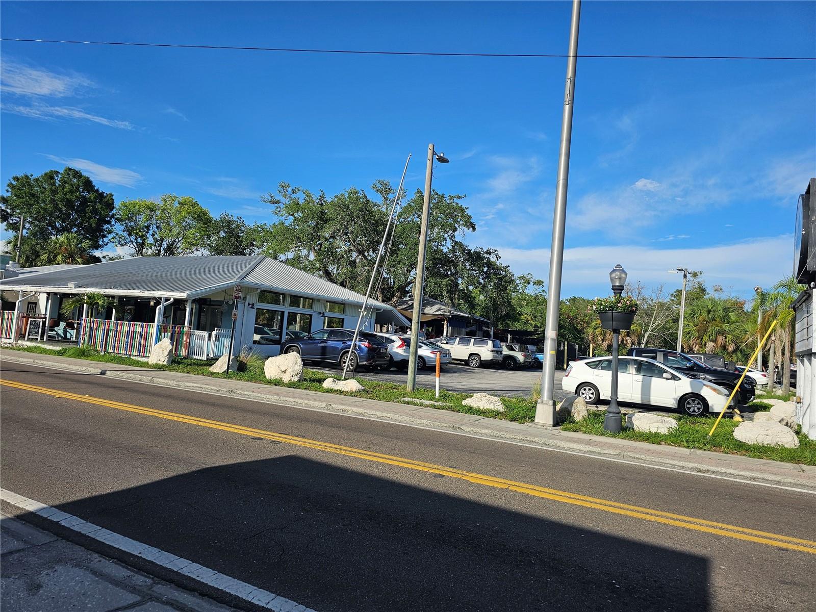 606 N Pinellas Ave Property Photo 7