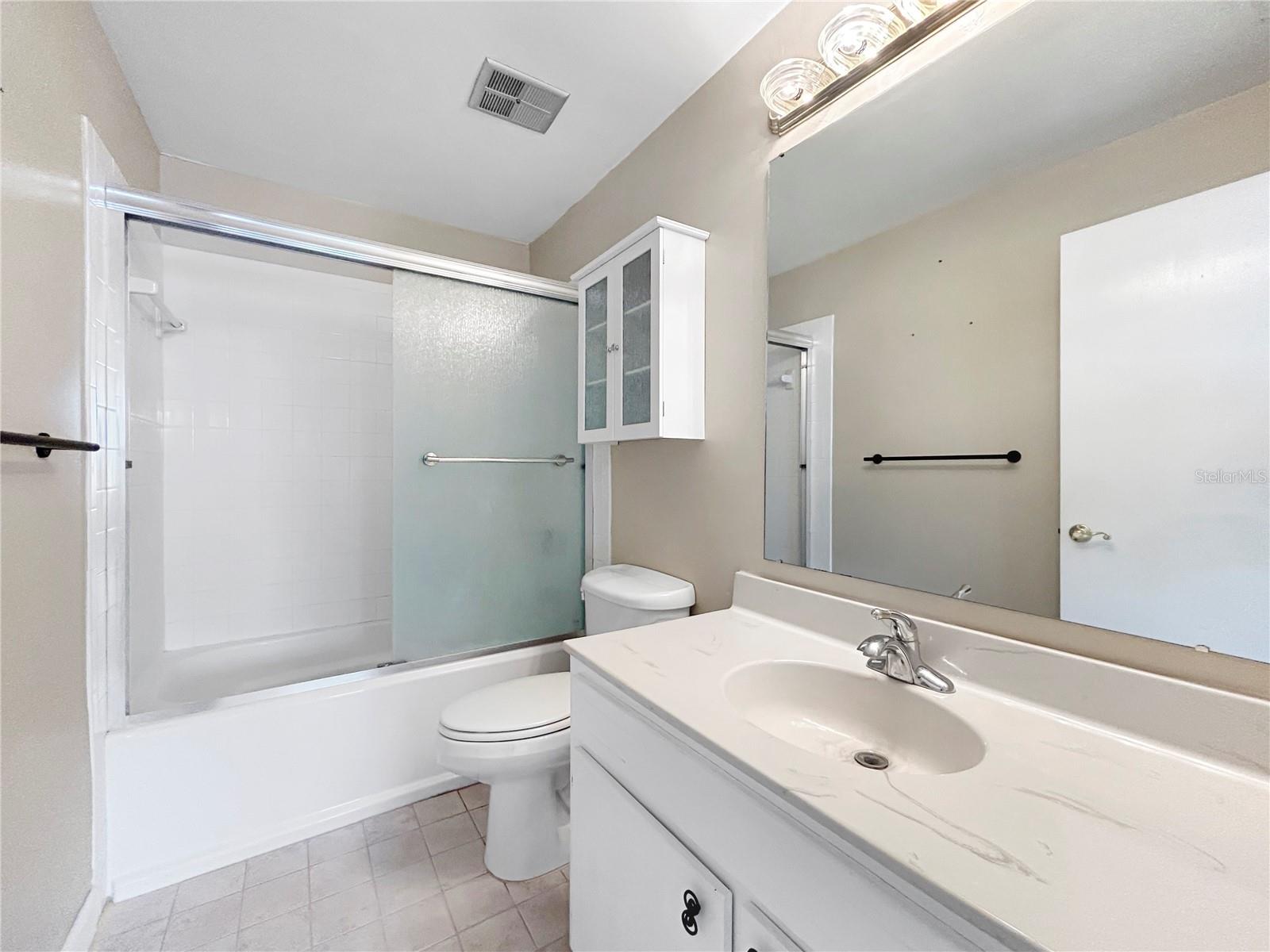 3265 40th Way S #e Property Photo 13