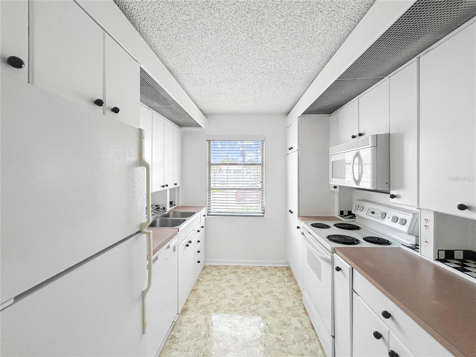 3265 40th Way S #e Property Photo 18
