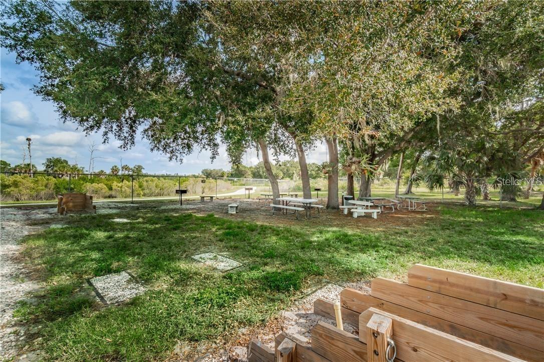 3265 40th Way S #e Property Photo 33