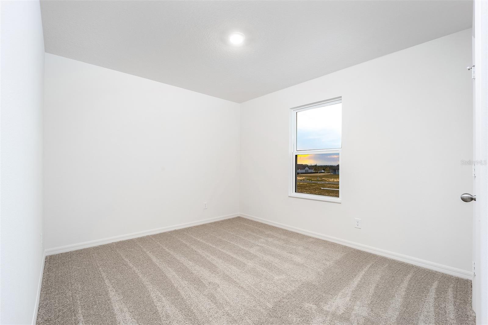 3712 Bergamot St Property Photo 16