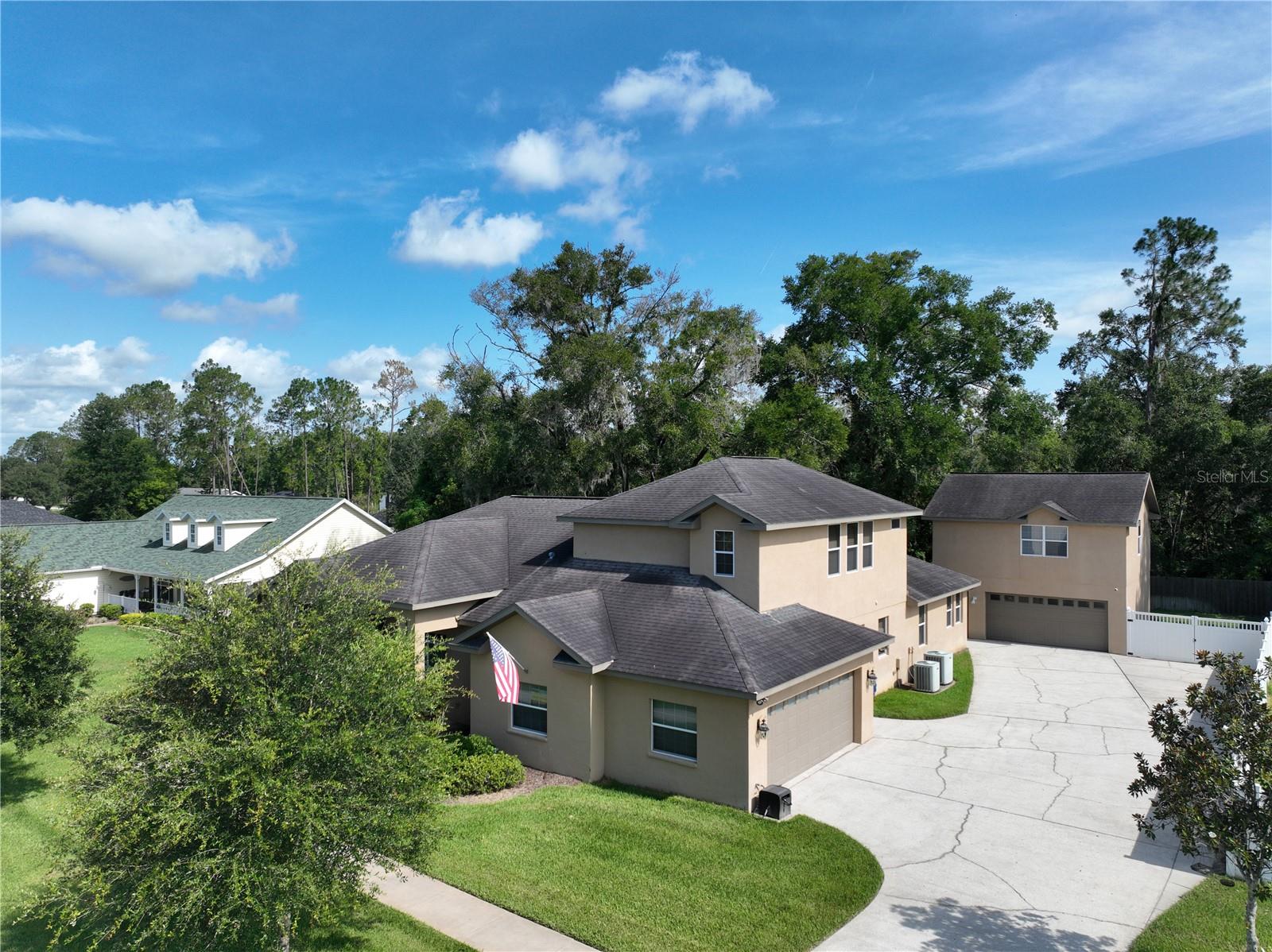 32449 Laurel Ct Property Photo 1