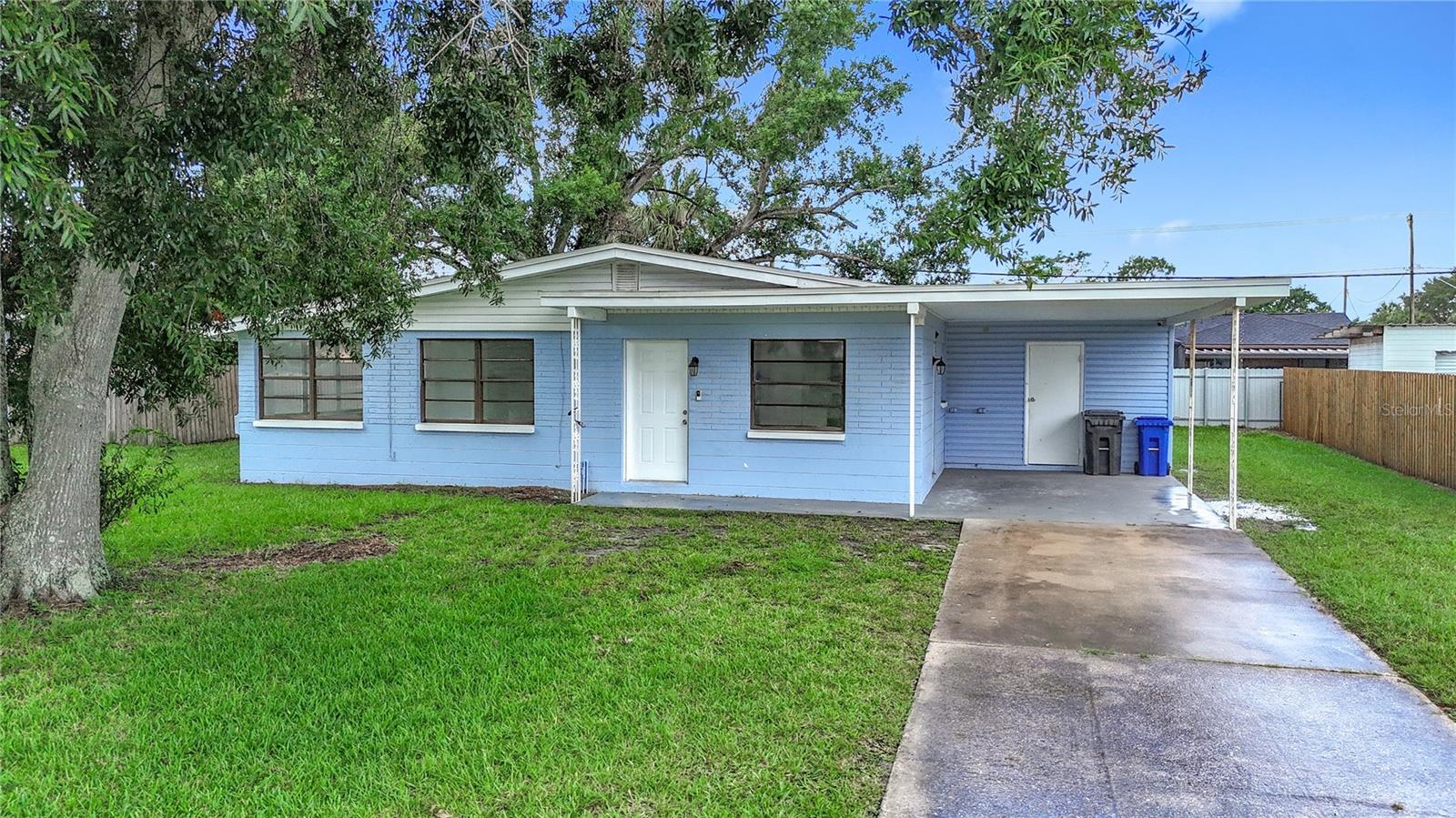 6228 Florida Cir W Property Photo 1