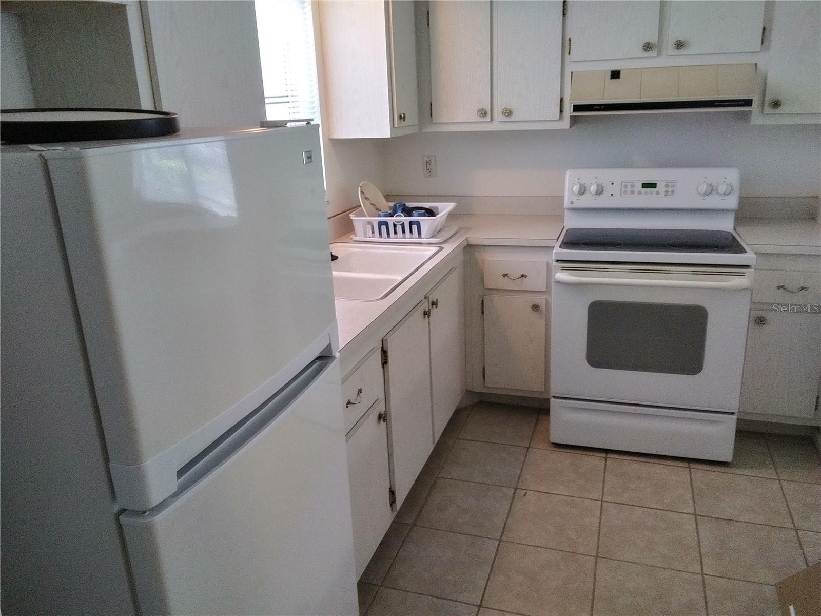 390 301 Blvd W #8d Property Photo 8