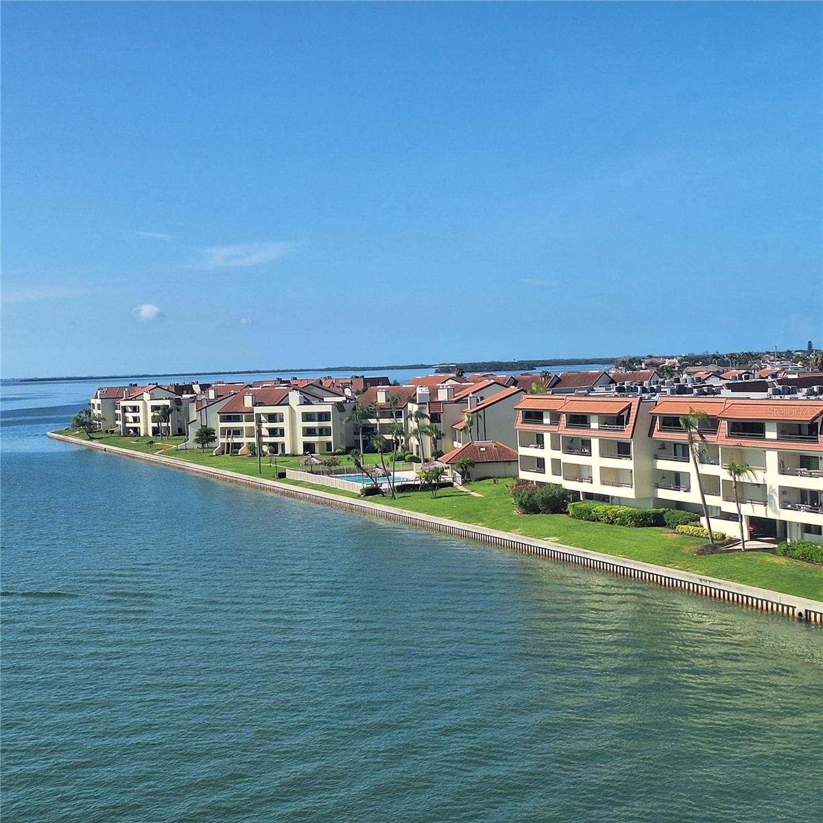 132 1st St E #101 Property Photo 11