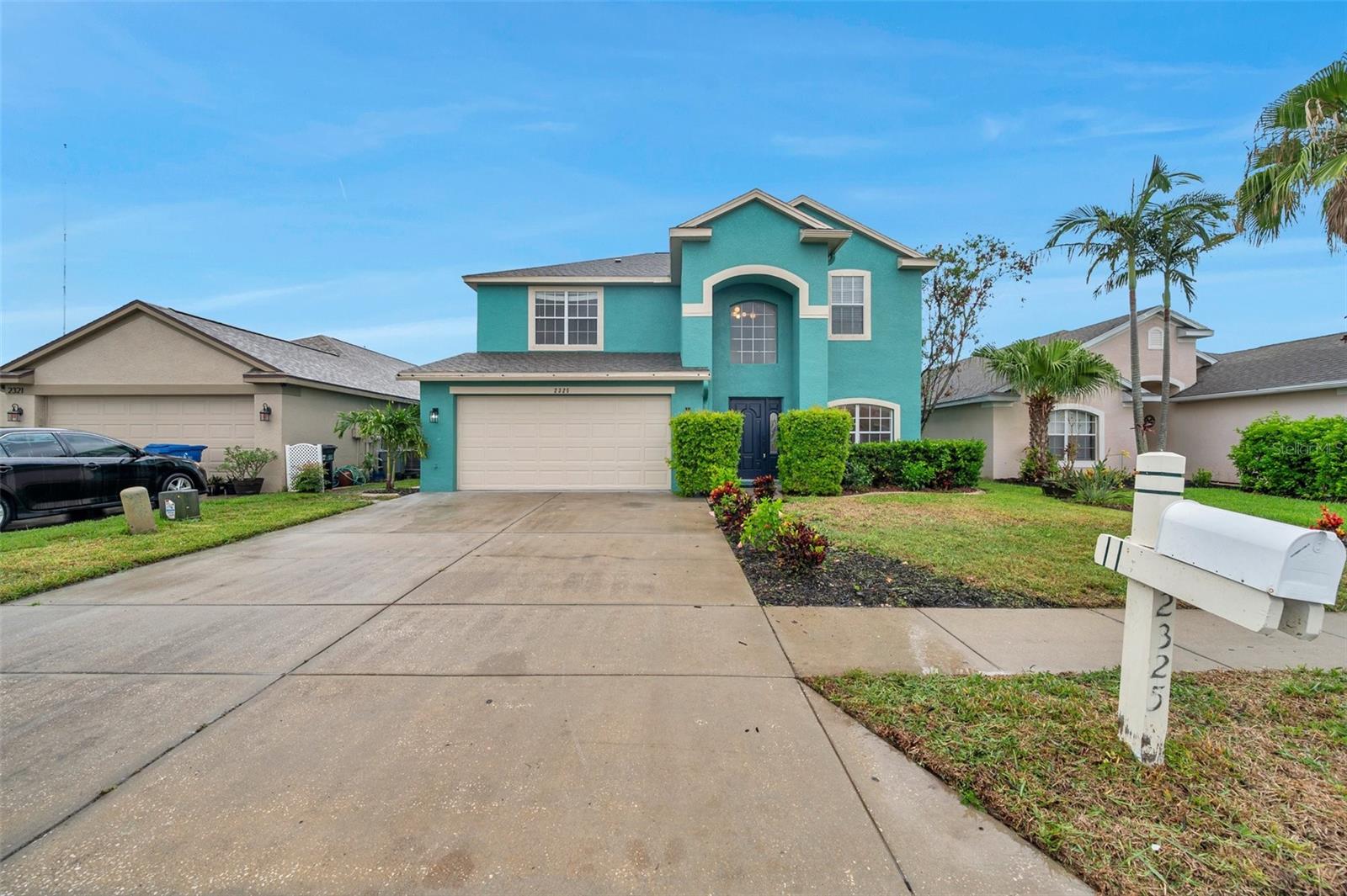 2325 Indian Key Dr Property Photo 5