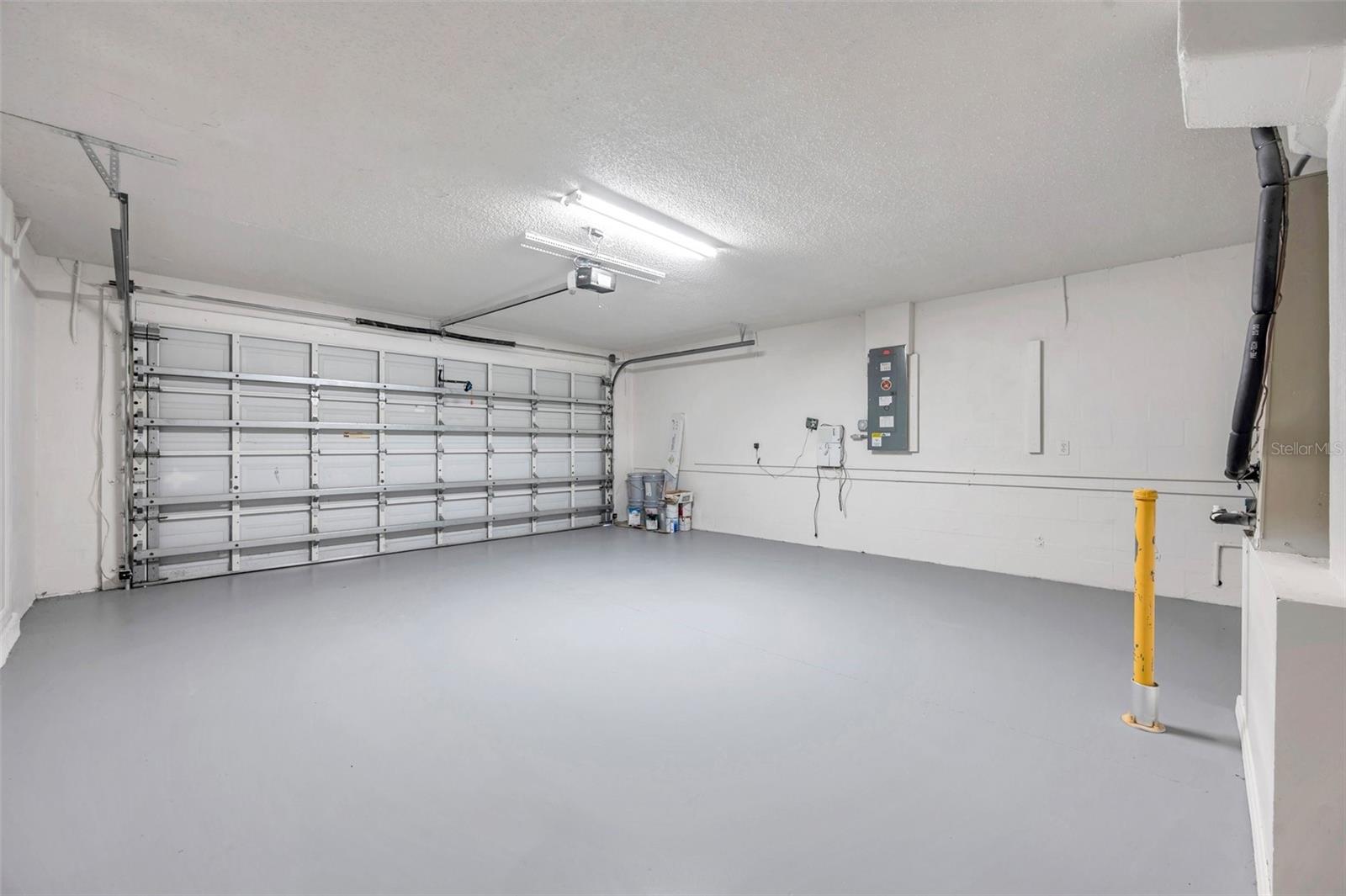 2325 Indian Key Dr Property Photo 33