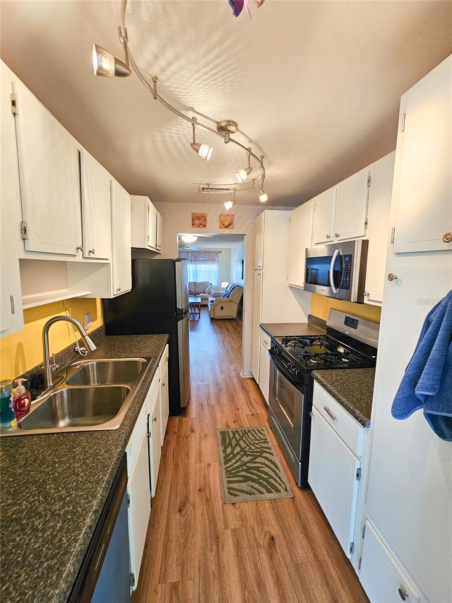 2960 S 59th St #311 Property Photo 8