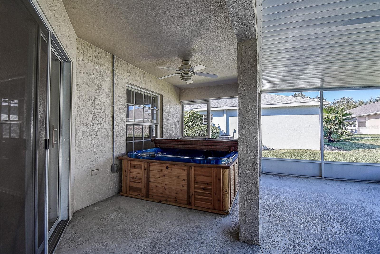 29417 Caddyshack Ln Property Photo 24