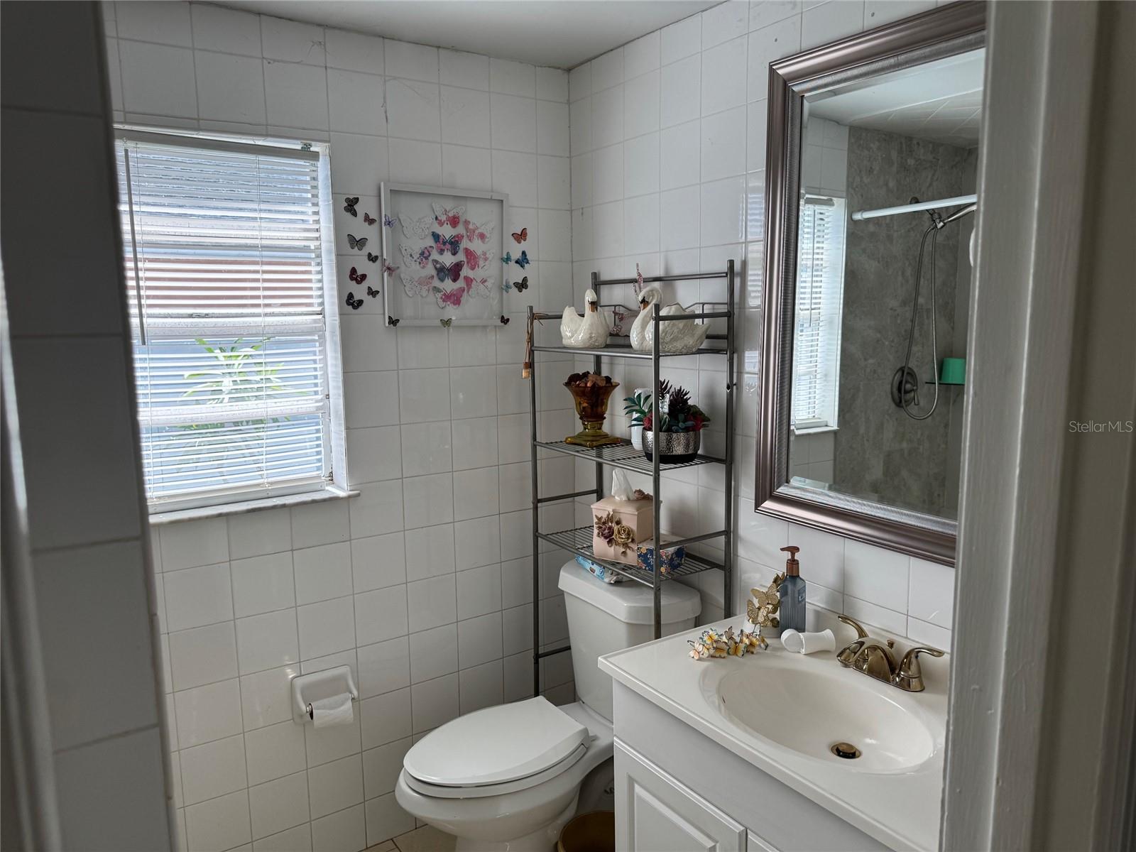3322 W Saint Joseph St Property Photo 10