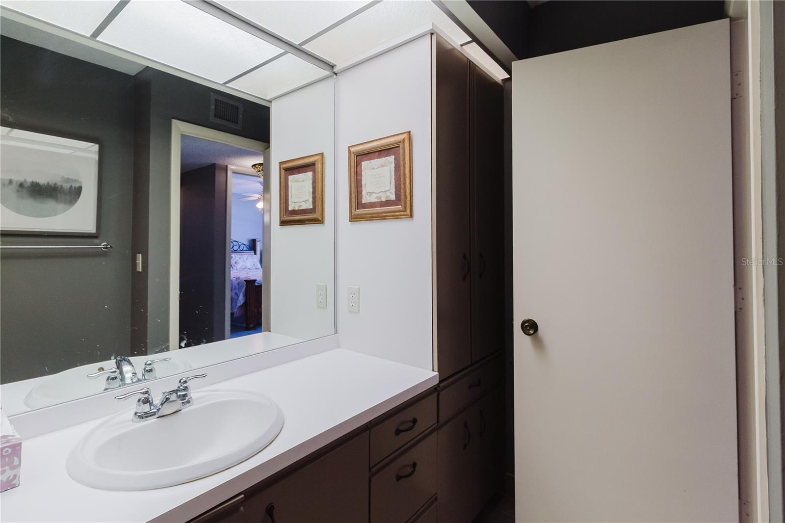 632 Edgewater Dr #238 Property Photo 18
