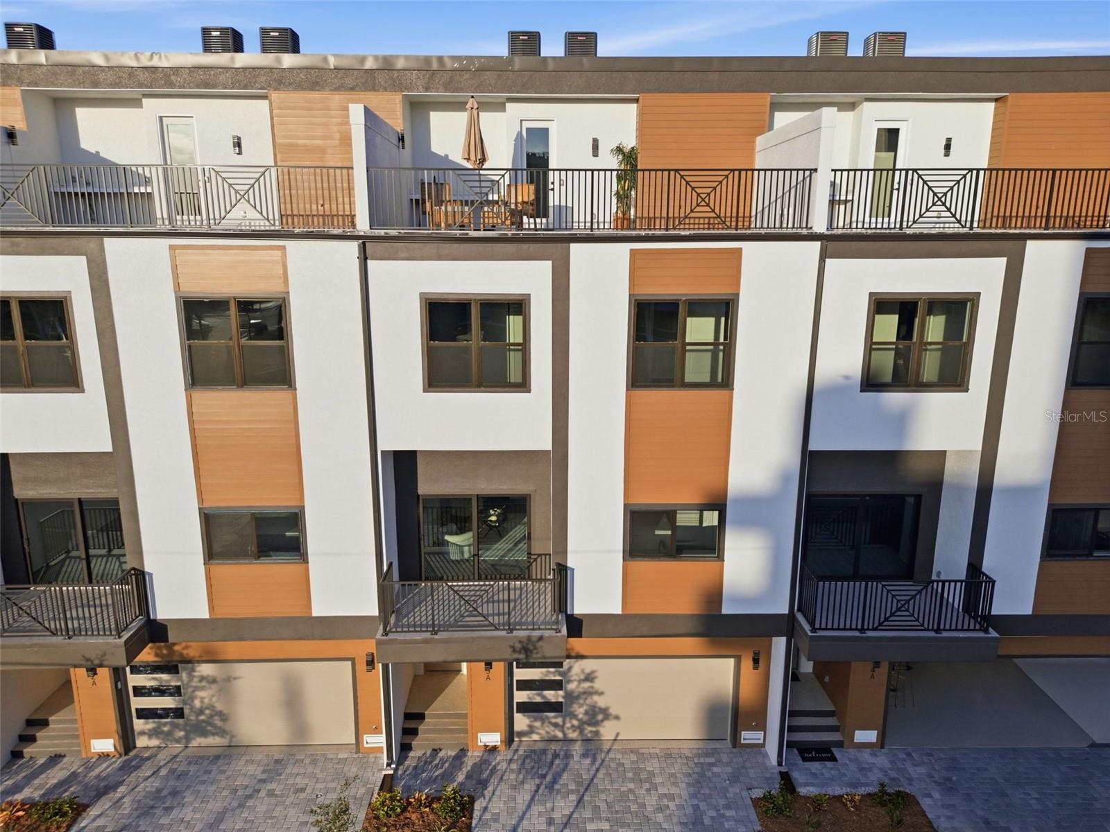 11605 1st St E #a2 Property Photo 5