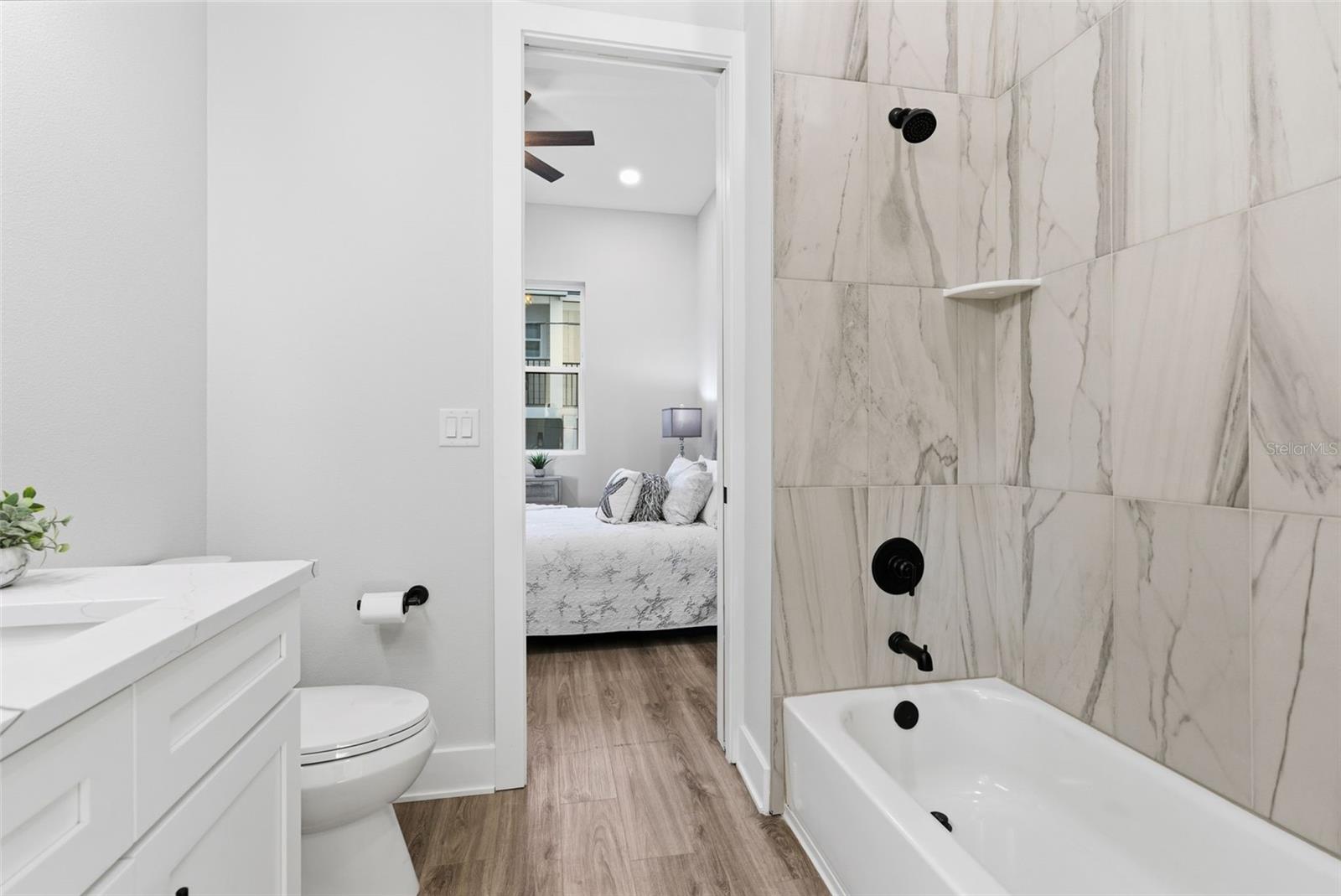 11605 1st St E #a2 Property Photo 23