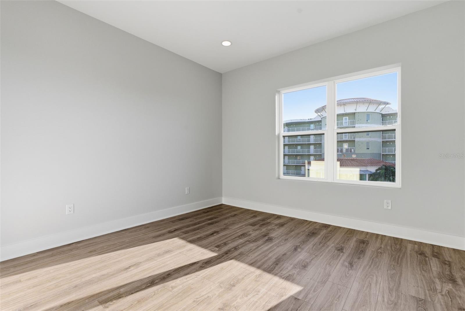 11605 1st St E #a2 Property Photo 31