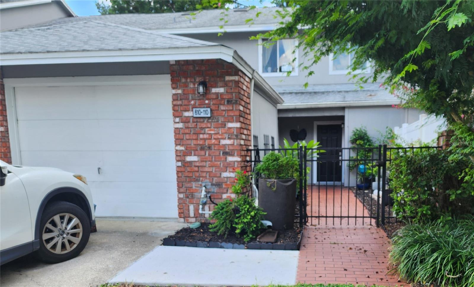 610 Chestnut Oak Cir #110 Property Photo 1