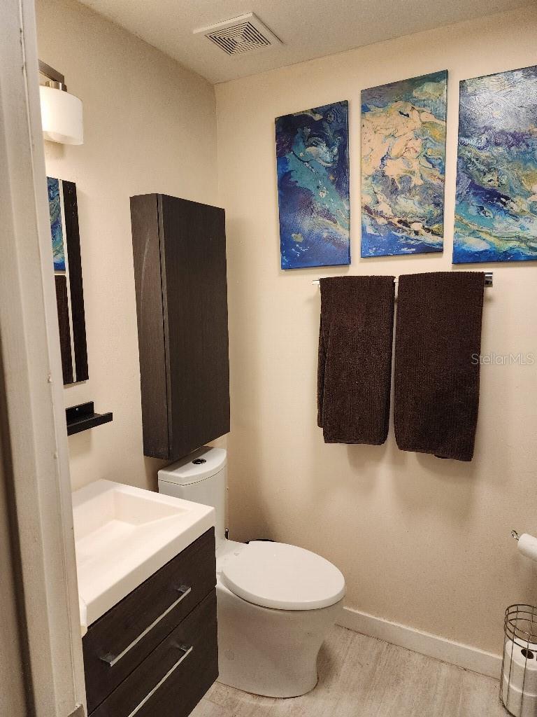 610 Chestnut Oak Cir #110 Property Photo 15