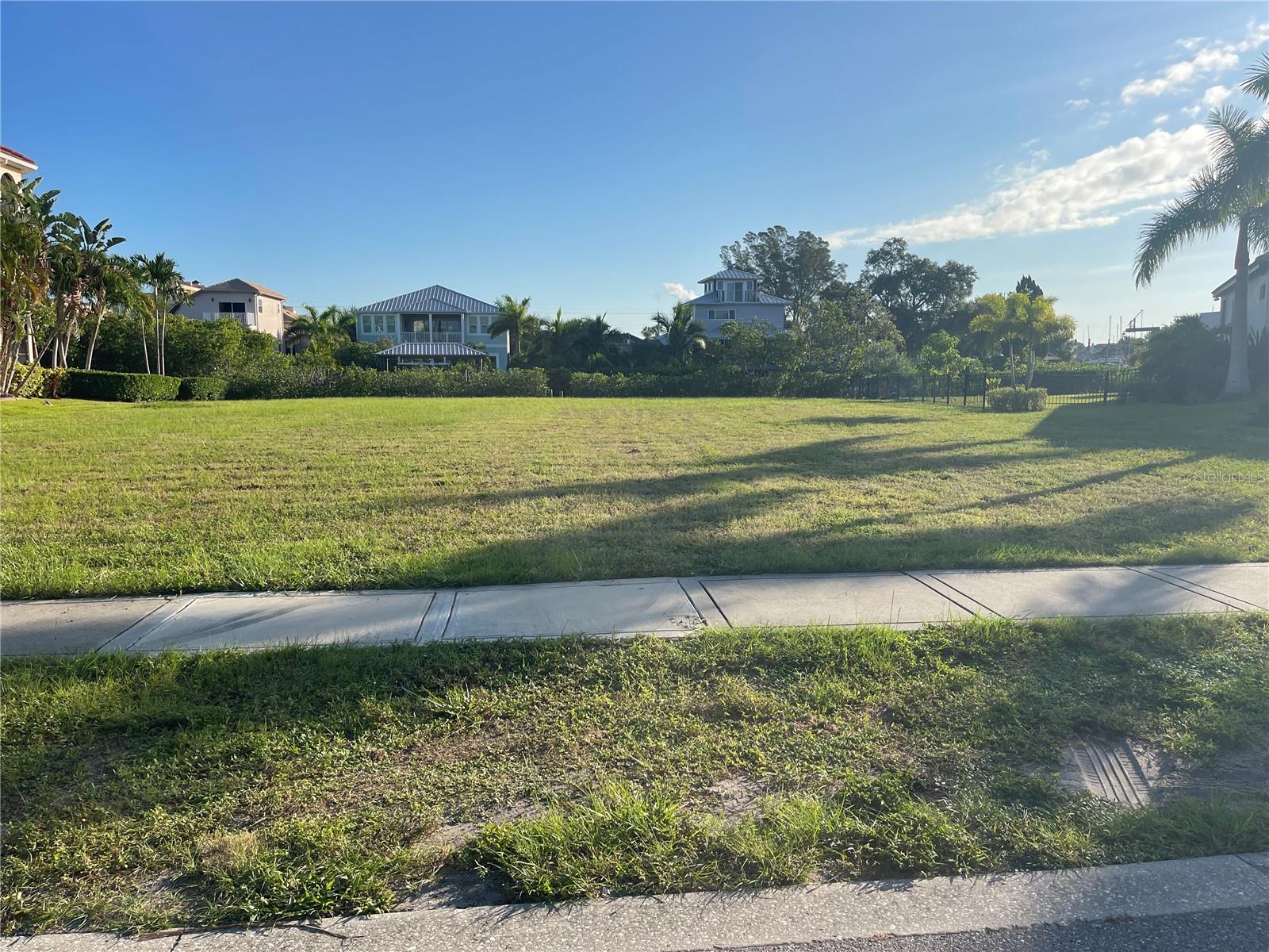 6451 Rubia Cir Property Photo 7
