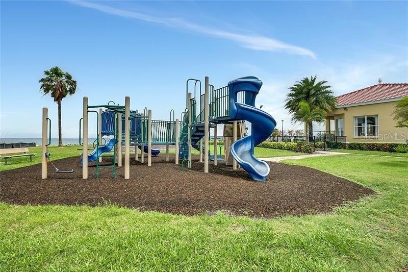 6451 Rubia Cir Property Photo 11