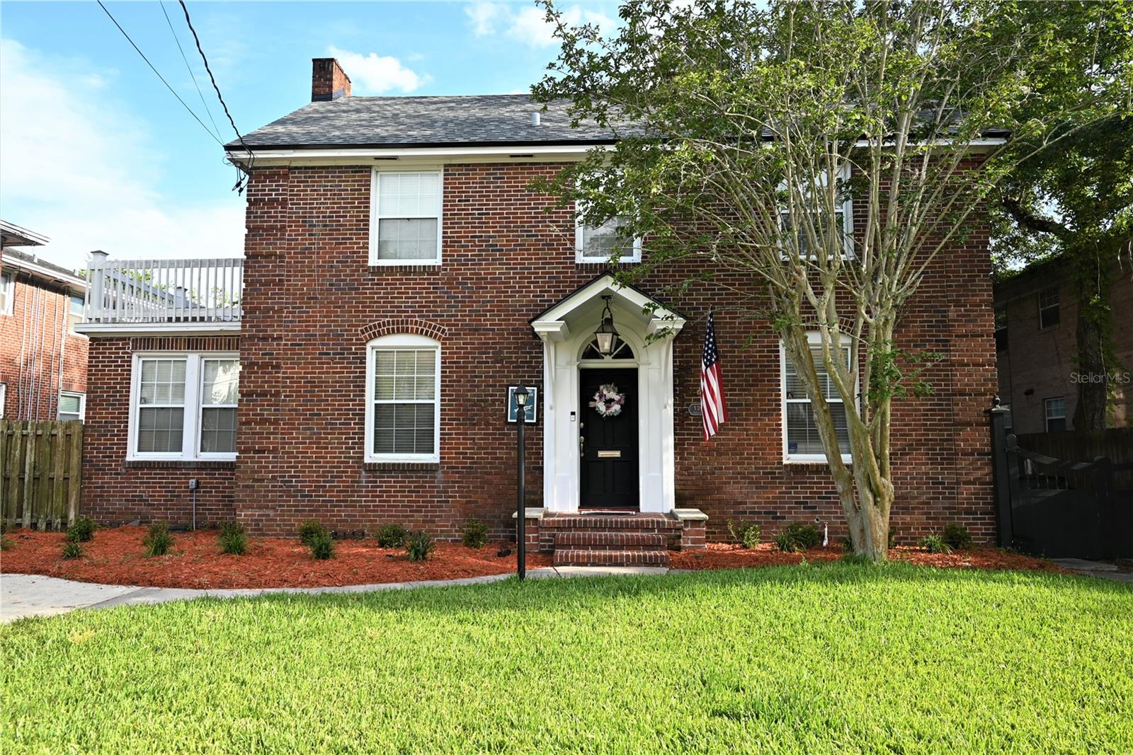 1266 BELMONT TER