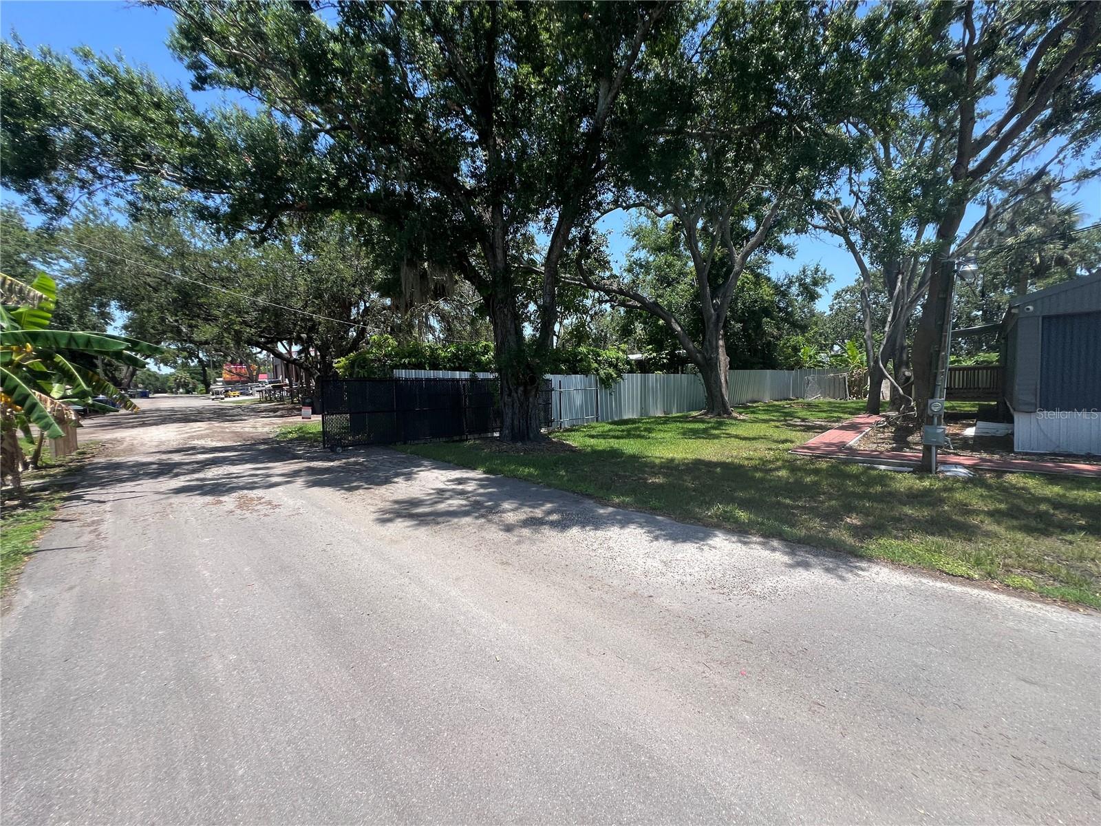 11224 Restwood Dr Property Photo 17