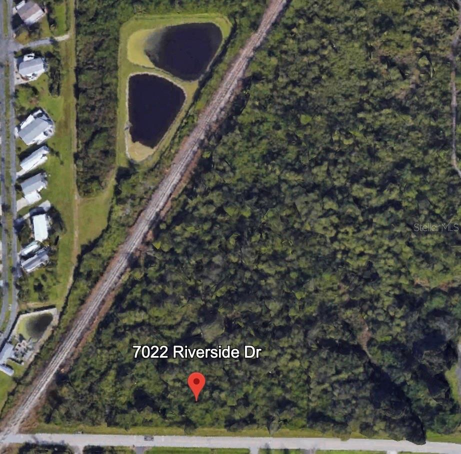 7022 Riverside Dr Property Photo 1