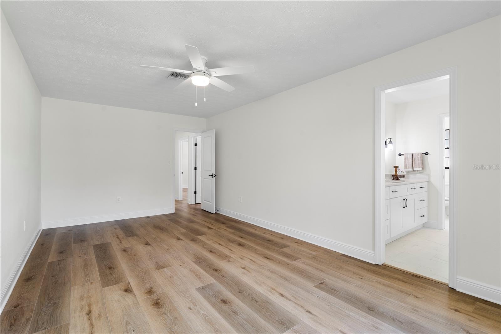 404 Dickman Dr Sw Property Photo 27