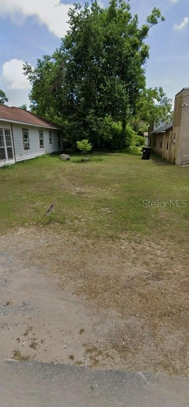 2500 N Baylen St Property Photo 1