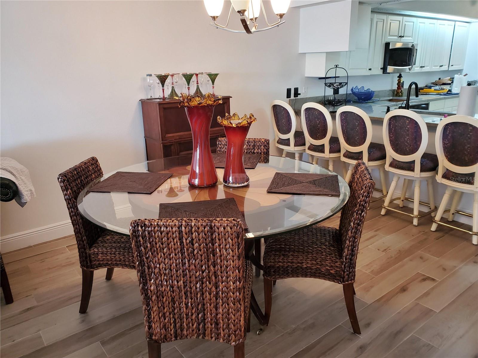 6650 Sunset Way #220 Property Photo 10