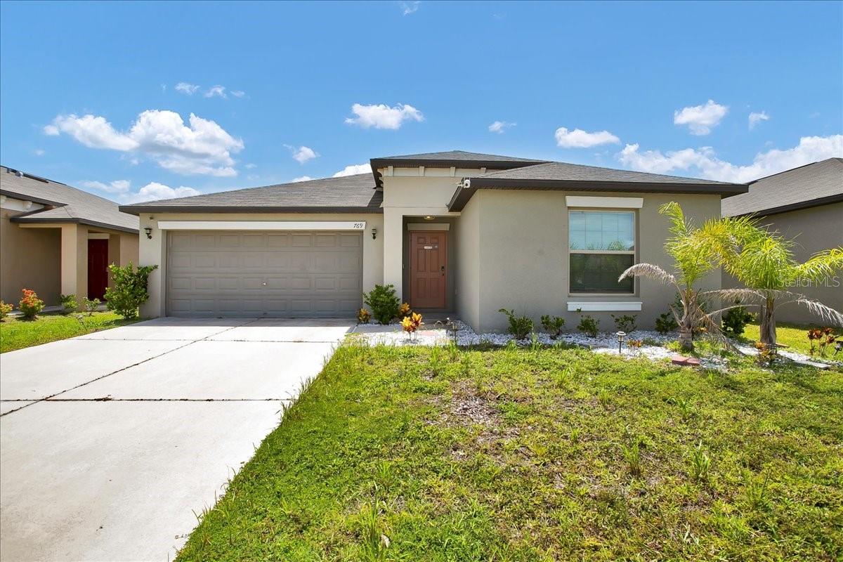 769 CALICO SCALLOP ST Property Photo 1