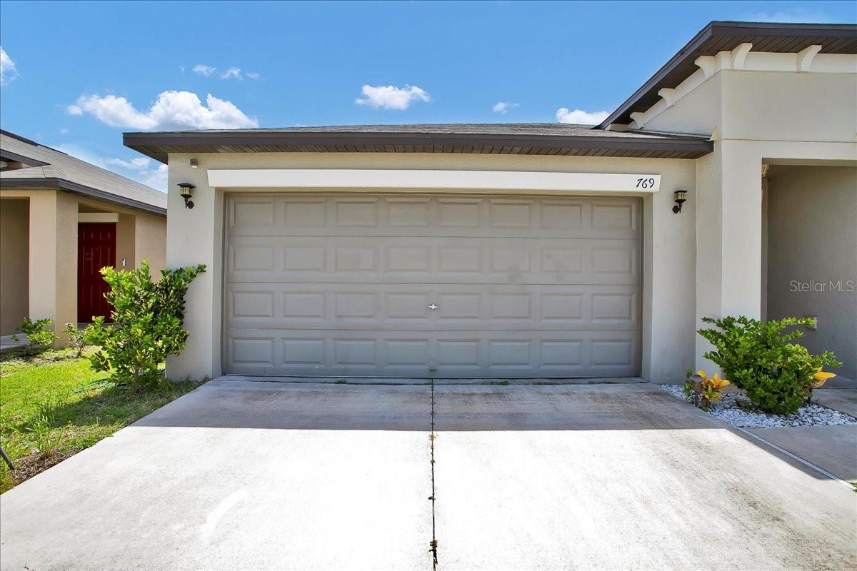 769 Calico Scallop St Property Photo 5