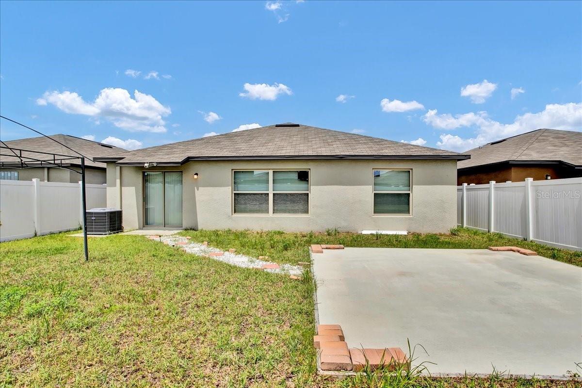 769 Calico Scallop St Property Photo 7