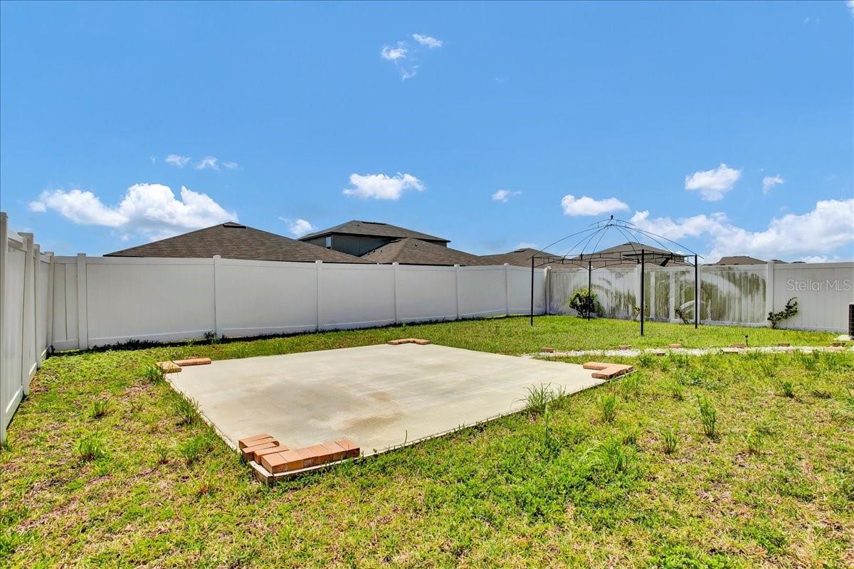 769 Calico Scallop St Property Photo 8