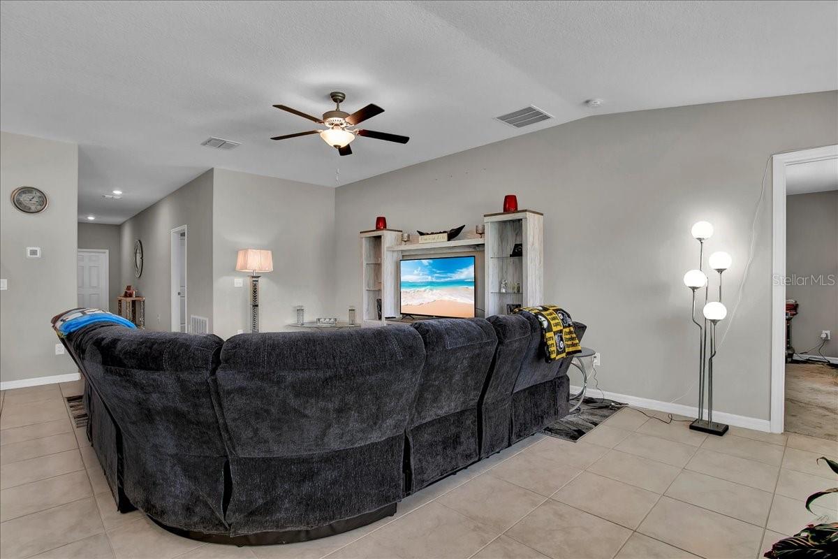 769 Calico Scallop St Property Photo 58
