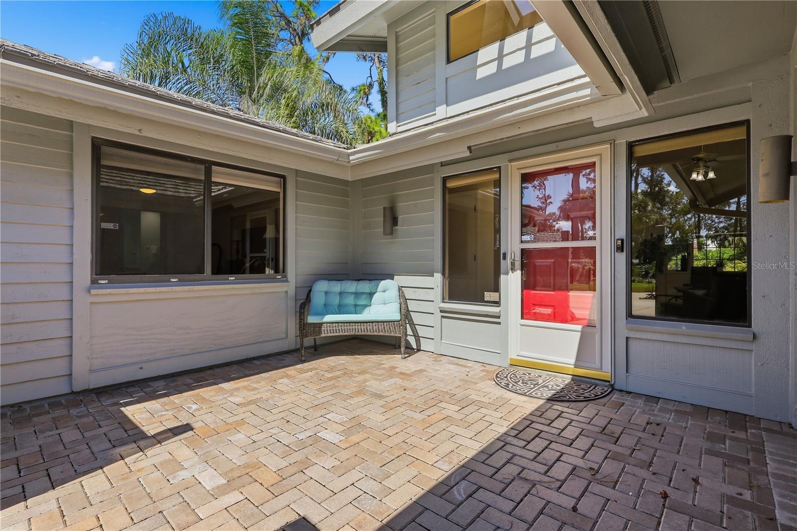5355 Cobblestone Ct Property Photo 5