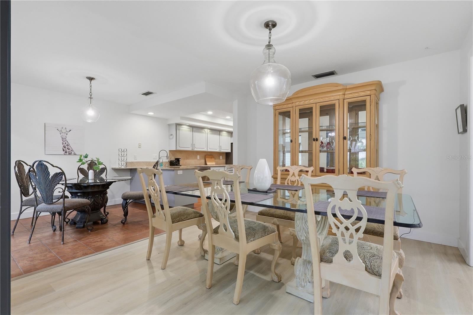 5355 Cobblestone Ct Property Photo 15